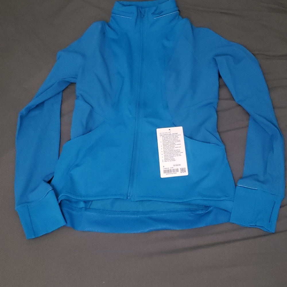 Far and free jacket